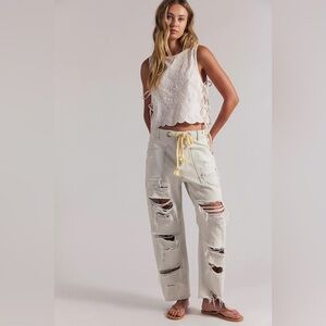 NWOT FREE PEOPLE WE THE FREE Moxie Pull-On Barrel Jeans | Sea Mist MSRP $168